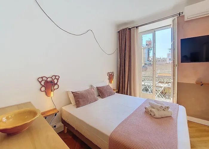 Nestor&jeeves - Trip - - Balcony نيس